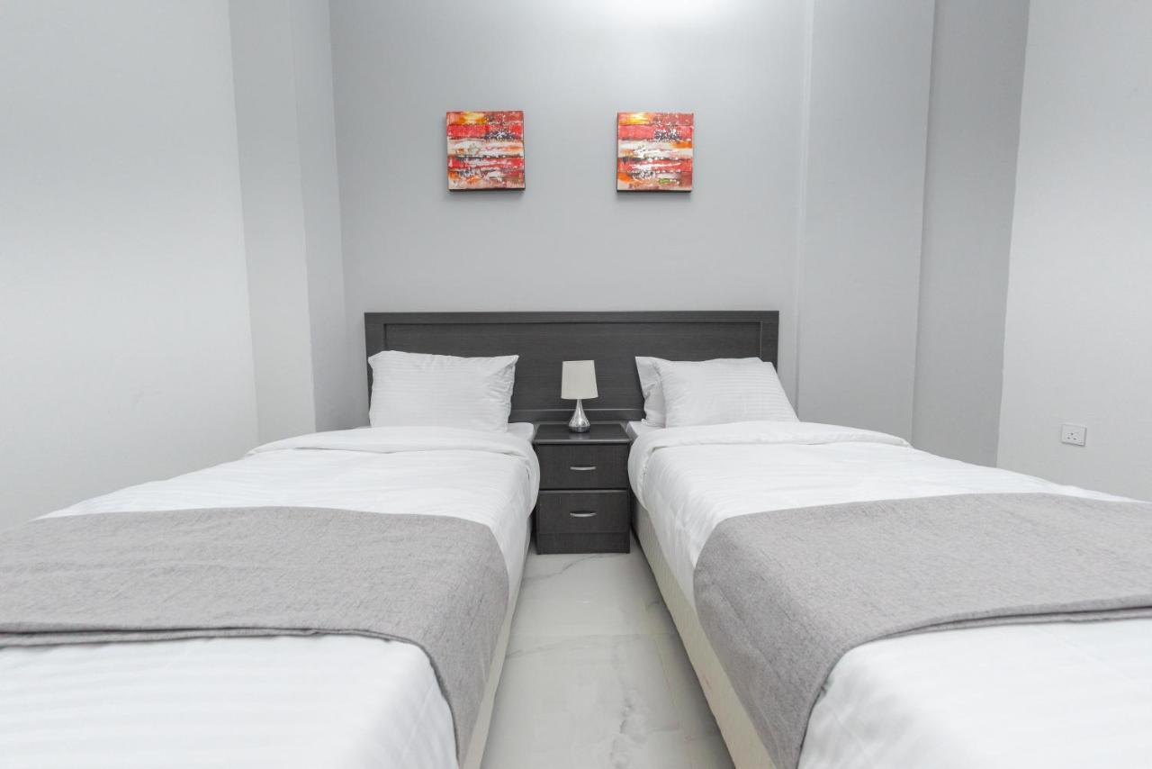Al Sqlawi Hotel Apartment Ras al Hadd Extérieur photo