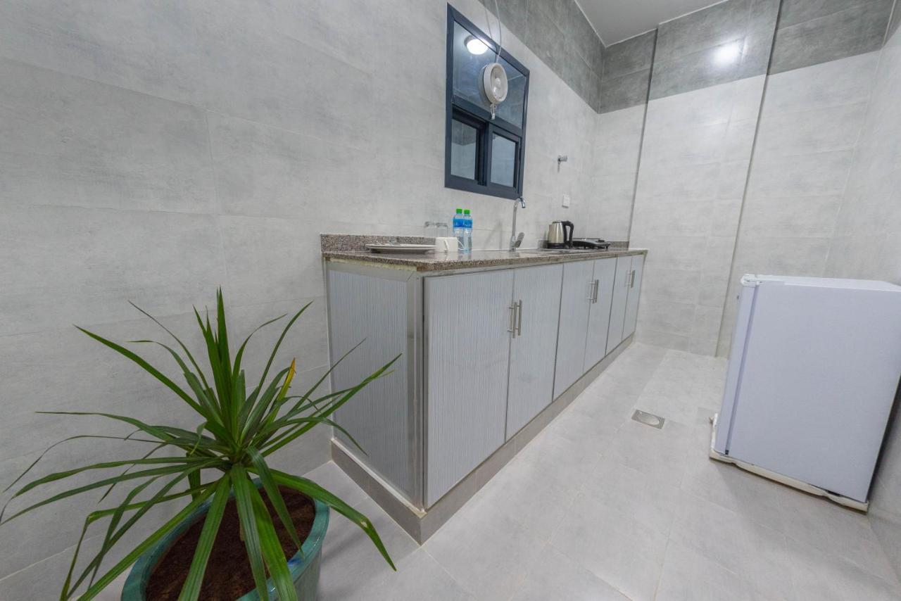 Al Sqlawi Hotel Apartment Ras al Hadd Extérieur photo
