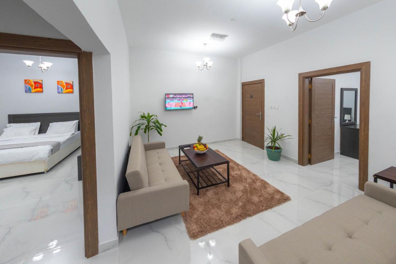 Al Sqlawi Hotel Apartment Ras al Hadd Extérieur photo